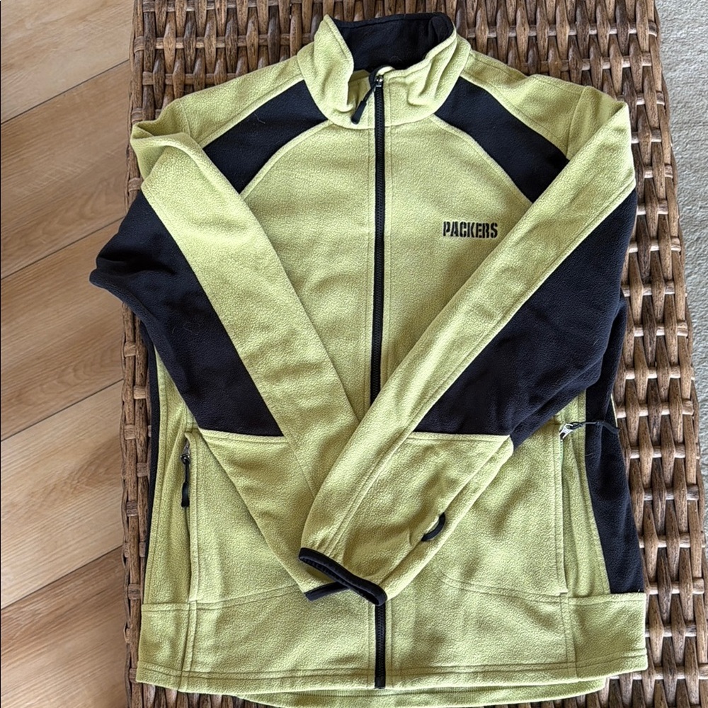 Green Bay Packers Lime Green and Black Zip-Up Fleece Jacket. Size L